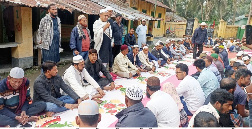 মোরেলগঞ্জে সাবেক প্রধানমন্ত্রী সুস্থতা কামনায় দোয়া অনুষ্ঠিত
