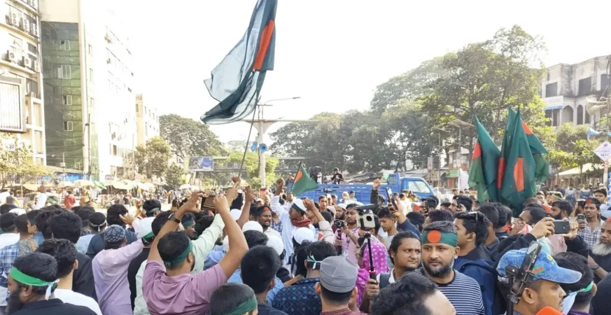 আমরা সবাই হাদি হবো, যুগে যুগে লড়ে যাব’